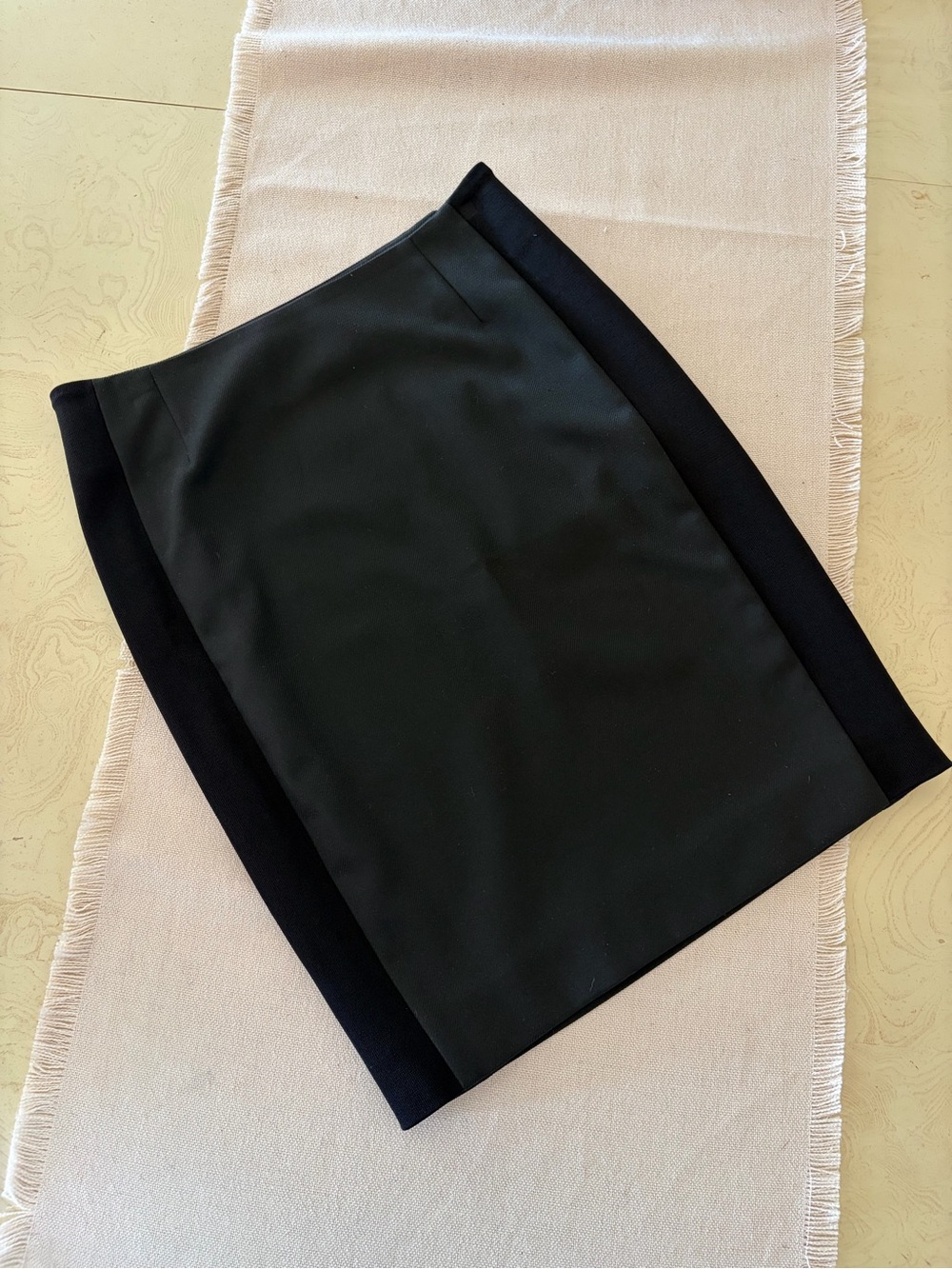Balenciaga Black Pencil Skirt with Contrast Side Panels Womens size 4 or euro 38
